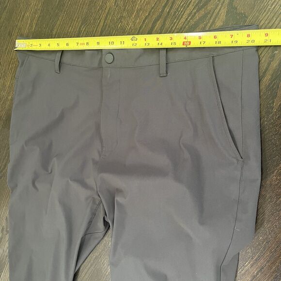 Rhone Pants Men's 40 Tall City Reflective Pant Gray Polyester Commuter 40x32 - Picture 6 of 8